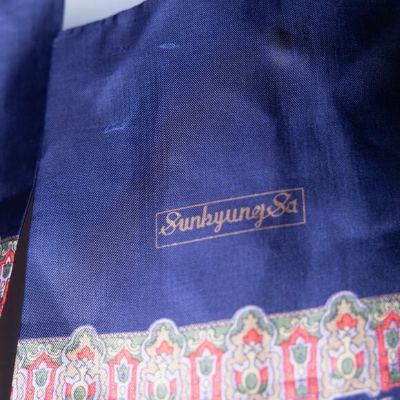 Sunkyung Sa Blue Vintage Satin Rectangle Womens Scarf - Picture 4 of 8